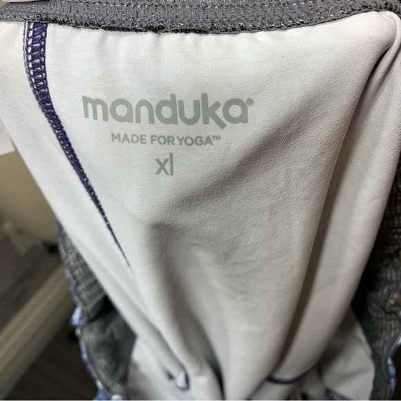 MANDUKA Blue Yoga Athletic 9' Short Lightweight Breathable Movable Coastal Sz XL - Picture 7 of 10